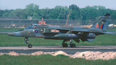 Photo ID 70541 by Arie van Groen. UK Air Force Sepecat Jaguar GR1A, XZ116