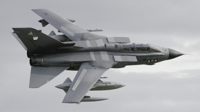 Photo ID 934 by Andy Walker. UK Air Force Panavia Tornado GR4, ZA371