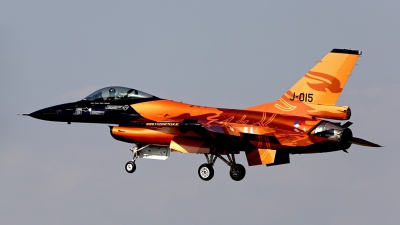 Photo ID 75319 by Carl Brent. Netherlands Air Force General Dynamics F 16AM Fighting Falcon, J 015