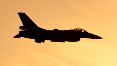 Photo ID 75441 by Martijn Diks. Netherlands Air Force General Dynamics F 16AM Fighting Falcon, J 015