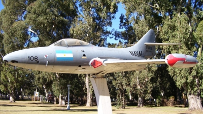Photo ID 9464 by Adolfo Jorge Soto. Argentina Navy Grumman F9F 2 Panther, 0421
