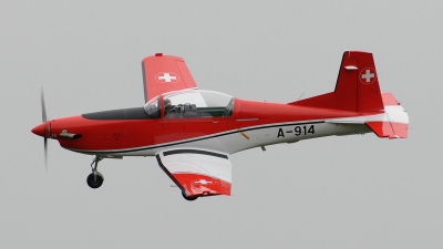 Photo ID 76704 by Martin Thoeni - Powerplanes. Switzerland Air Force Pilatus NCPC 7 Turbo Trainer, A 914