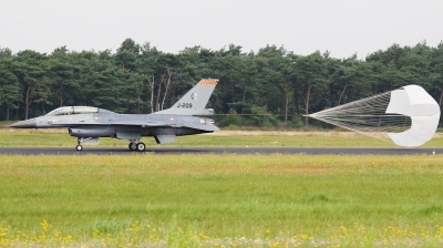 Photo ID 79467 by Johan Havelaar. Netherlands Air Force General Dynamics F 16BM Fighting Falcon, J 209