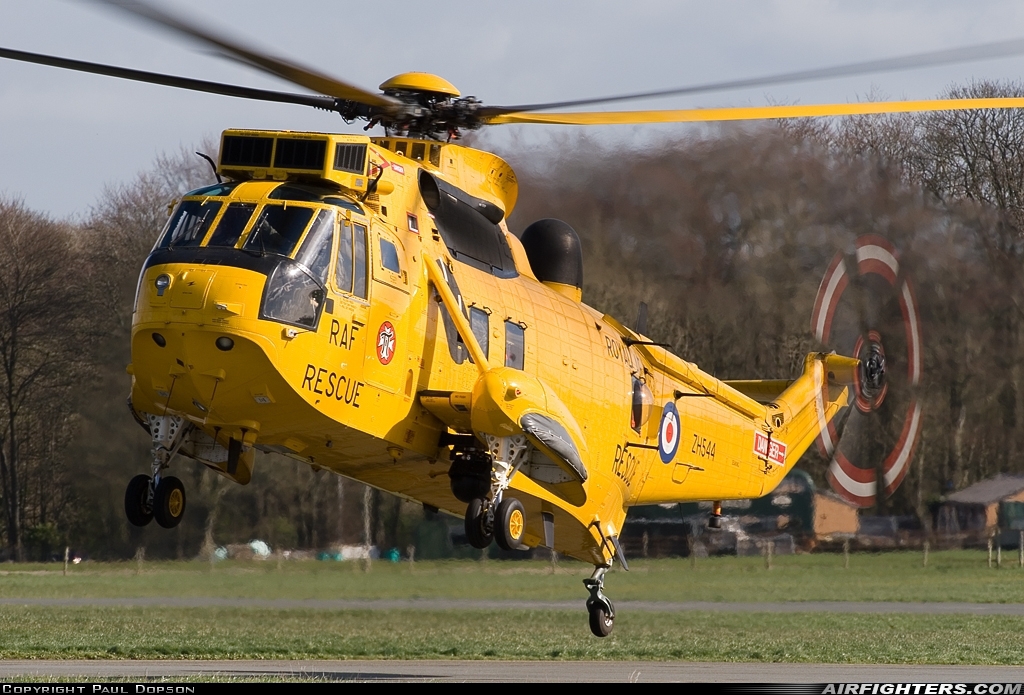 Photo ID 399 by Paul Dopson. UK Air Force Westland Sea King HAR 3A, ZH544