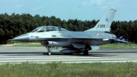 Photo ID 84071 by Carl Brent. Netherlands Air Force General Dynamics F 16B Fighting Falcon, J 269