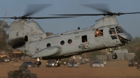 Photo ID 102826 by Curt D. Jans. USA Marines Boeing Vertol CH 46E Sea Knight 107 II, 152578