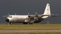 Photo ID 13965 by Tony Osborne - Opensky Imagery. Kuwait Air Force Lockheed L 100 30 Hercules L 382G, KAF323