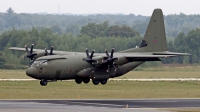 Photo ID 128886 by Carl Brent. UK Air Force Lockheed Martin Hercules C5 C 130J L 382, ZH885