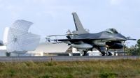 Photo ID 131799 by Carl Brent. Chile Air Force General Dynamics F 16AM Fighting Falcon, 748