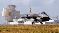 Photo ID 132915 by Carl Brent. Chile Air Force General Dynamics F 16AM Fighting Falcon, 747