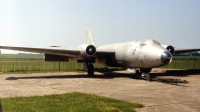 Photo ID 137606 by Chaz Gisby. UK Air Force English Electric Canberra B 2, WH725