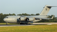 Photo ID 154066 by Richard de Groot. Australia Air Force Boeing C 17A Globemaster III, A41 211