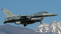 Photo ID 154752 by Fabrizio Berni. USA Air Force General Dynamics F 16C Fighting Falcon, 89 2057