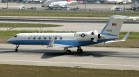 Photo ID 159042 by Mike Hopwood. USA Air Force Gulfstream Aerospace C 37B G550, 06 0500