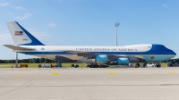 Photo ID 159316 by Andreas Zeitler - Flying-Wings. USA Air Force Boeing VC 25A 747 2G4B, 82 8000