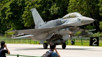 Photo ID 187953 by Gary Ng. Singapore Air Force General Dynamics F 16D Fighting Falcon, 01 6027