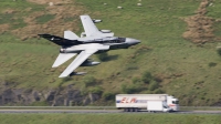 Photo ID 23919 by Barry Swann. UK Air Force Panavia Tornado GR4, ZA469