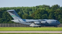 Photo ID 215329 by Radim Spalek. USA Air Force Boeing C 17A Globemaster III, 10 0220