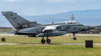 Photo ID 217110 by Mike Macdonald. UK Air Force Panavia Tornado GR1 T, ZA562