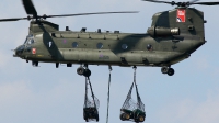 Photo ID 220392 by Maurice Kockro. UK Air Force Boeing Vertol Chinook HC2 CH 47D, ZD983