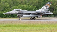 Photo ID 227886 by Bartolomé Fernández. Portugal Air Force General Dynamics F 16AM Fighting Falcon, 15105