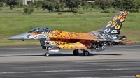 Photo ID 256869 by Fernando Correia. Portugal Air Force General Dynamics F 16AM Fighting Falcon, 15116