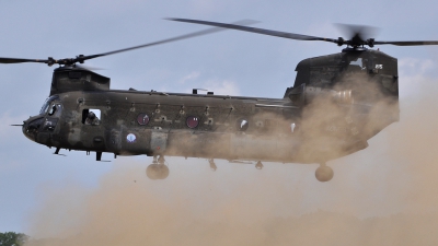 Photo ID 80309 by Ken Middleton. USA Army Boeing Vertol CH 47D Chinook, 90 00215