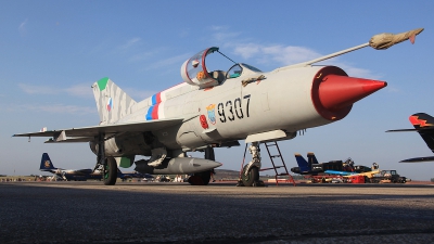 Photo ID 80458 by David F. Brown. Private Private Mikoyan Gurevich MiG 21MF, N9307