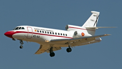 Photo ID 80957 by Carl Brent. Spain Air Force Dassault Falcon 900B, T 18 5