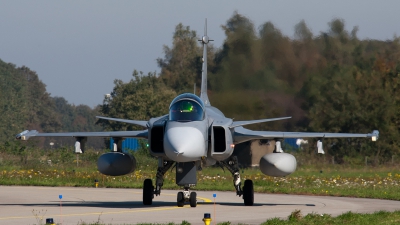 Photo ID 81286 by Jan Eenling. Hungary Air Force Saab JAS 39C Gripen, 32