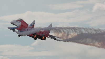 Photo ID 10314 by Jeremy Gould. Company Owned RSK MiG Mikoyan Gurevich MiG 29OVT, 156 WHITE