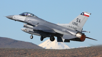 Photo ID 81731 by Jonathan Derden - Jetwash Images. USA Air Force General Dynamics F 16C Fighting Falcon, 87 0256