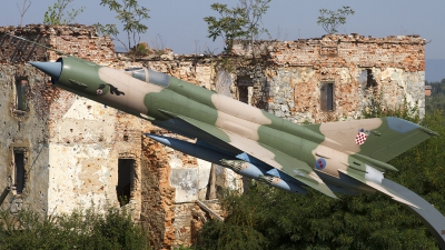 Photo ID 81877 by Chris Lofting. Croatia Air Force Mikoyan Gurevich MiG 21bis, 126
