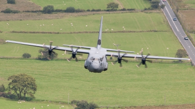 Photo ID 82088 by Paul Massey. UK Air Force Lockheed Martin Hercules C5 C 130J L 382, ZH887