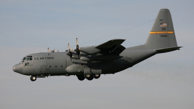 Photo ID 82126 by Lars Kitschke. USA Air Force Lockheed C 130H 30 Hercules L 382, 82 0058