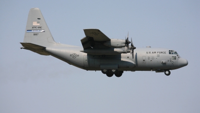 Photo ID 82125 by Lars Kitschke. USA Air Force Lockheed C 130H Hercules L 382, 89 1187