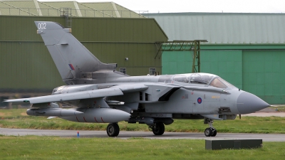 Photo ID 10470 by Andy Walker. UK Air Force Panavia Tornado GR4, ZA367