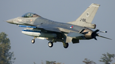 Photo ID 83507 by Tim Van den Boer. Netherlands Air Force General Dynamics F 16AM Fighting Falcon, J 196