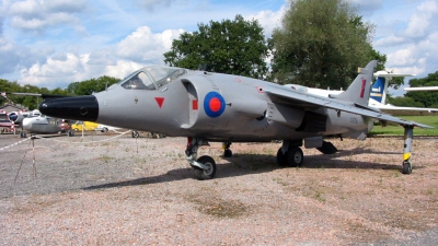Photo ID 83701 by Michael Baldock. UK Navy Hawker Siddeley Harrier GR 3, XV751
