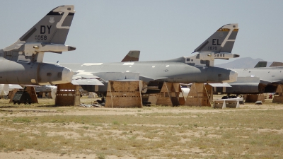 Photo ID 85475 by Michael Baldock. USA Air Force Rockwell B 1B Lancer, 85 0070