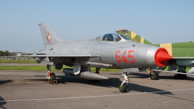 Photo ID 85762 by Lieuwe Hofstra. East Germany Air Force Mikoyan Gurevich MiG 21F 13, 645