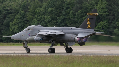 Photo ID 10923 by John Higgins. UK Air Force Sepecat Jaguar GR3A, XZ392