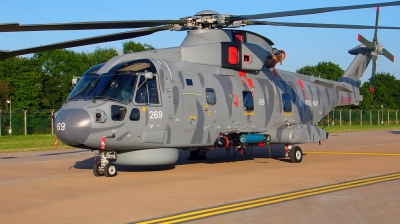 Photo ID 86955 by Chris Albutt. UK Navy AgustaWestland Merlin HM1 Mk111, ZH860
