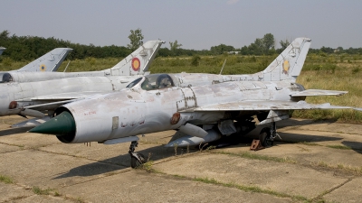 Photo ID 11038 by Chris Lofting. Romania Air Force Mikoyan Gurevich MiG 21PF, 609