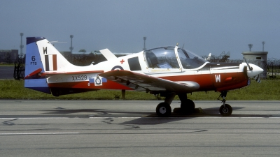 Photo ID 87087 by Joop de Groot. UK Air Force Scottish Aviation Bulldog T1, XX529