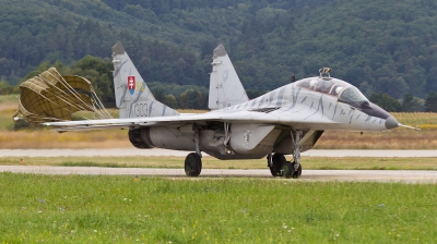 Photo ID 88106 by Andreas Zeitler - Flying-Wings. Slovakia Air Force Mikoyan Gurevich MiG 29UBS 9 51, 1303