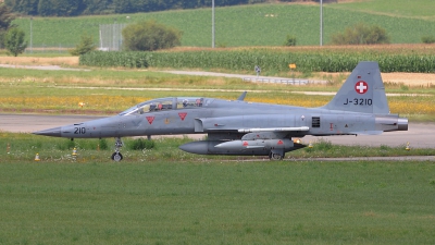 Photo ID 88843 by Martin Thoeni - Powerplanes. Switzerland Air Force Northrop F 5F Tiger II, J 3210