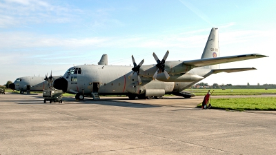 Photo ID 88758 by Carl Brent. Belgium Air Force Lockheed C 130H Hercules L 382, CH 09