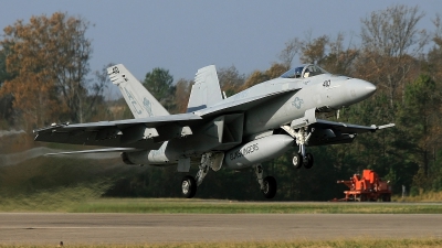 Photo ID 89246 by David F. Brown. USA Navy Boeing F A 18E Super Hornet, 166646