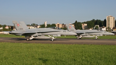 Photo ID 89765 by Andreas Weber. Switzerland Air Force McDonnell Douglas F A 18C Hornet, J 5013